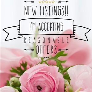 Accepting reasonable offers! 💖